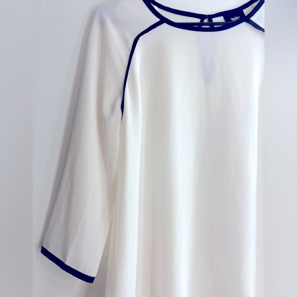 Mossimo Sheer White Blouse - Picture 3 of 11